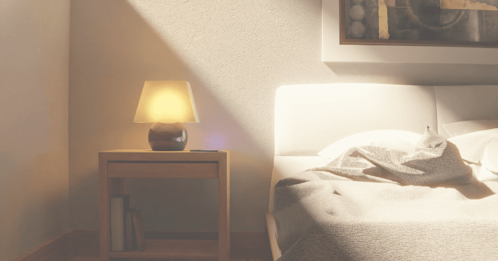 不安や体の症状が気になりやすくなる夜や静かな時間の様子